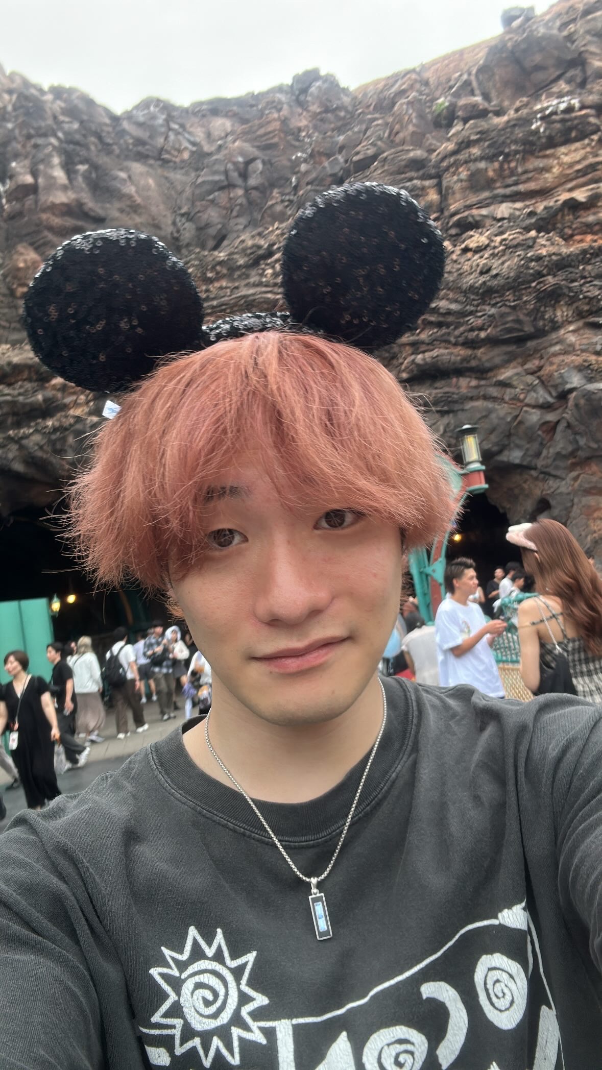 Daito Iwasaki — Selfie