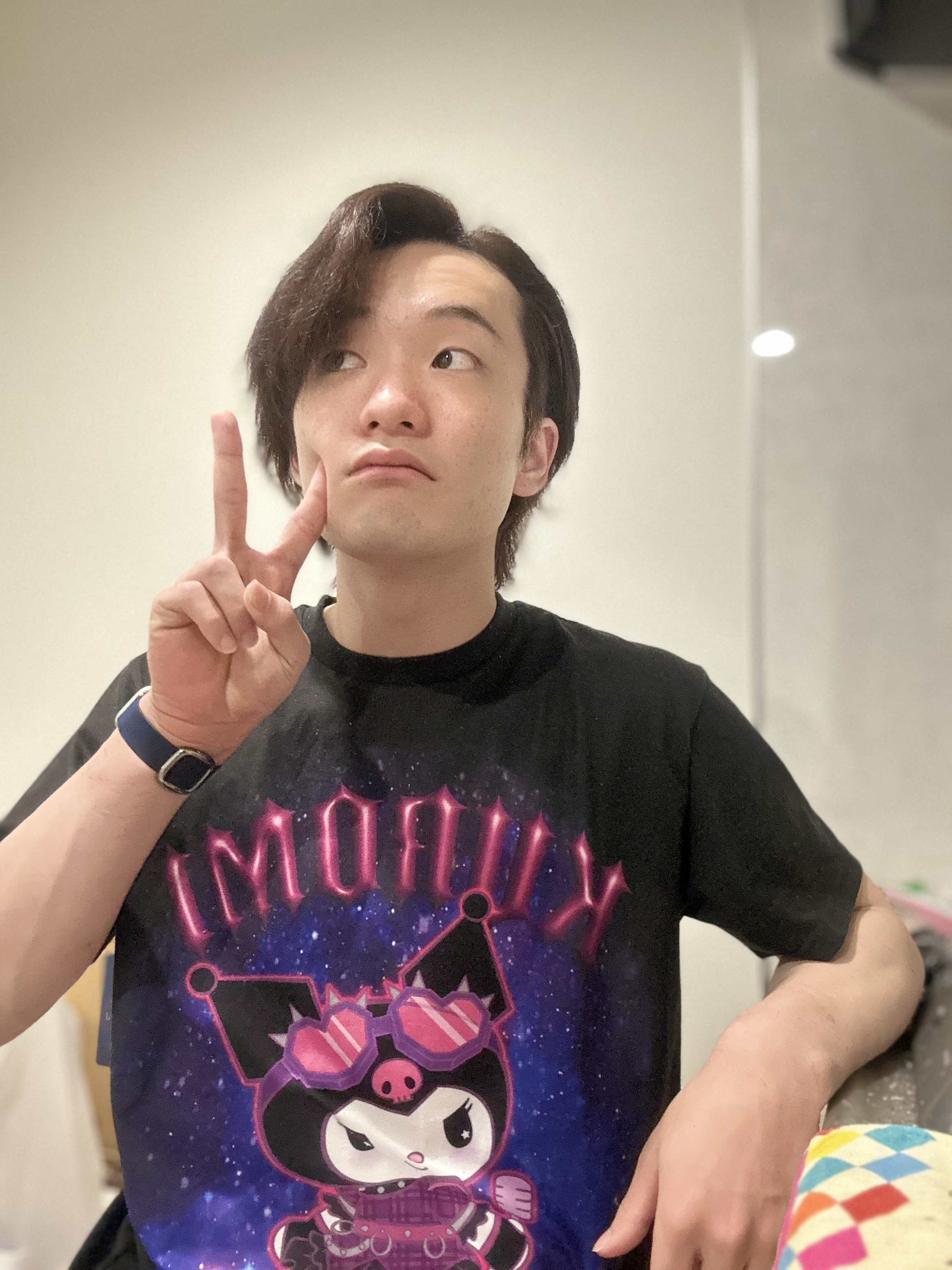Daito Iwasaki — Peace sign